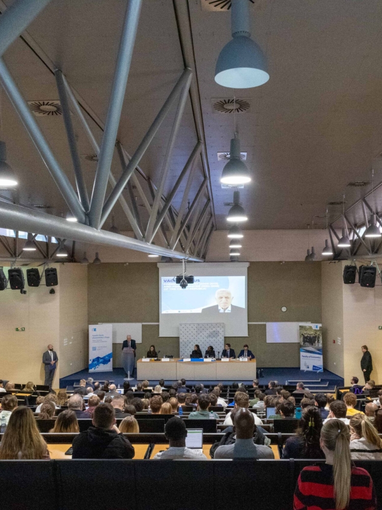 Národohospodářská fakulta VŠE v Praze vydala Výroční zprávu za rok 2024